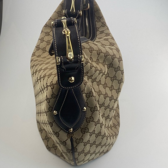 Gucci Pelham Hobo Bag - Picture 10 of 12